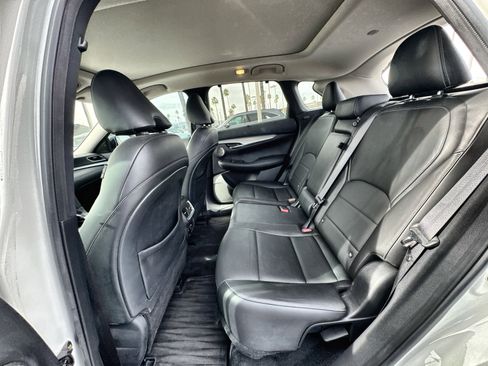 Used 2020 INFINITI QX50 Sensory w/ Proactive Package image 26