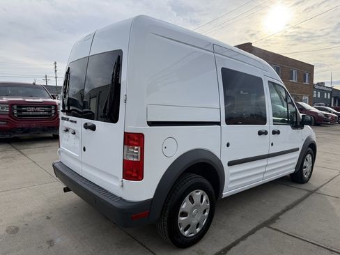 Used 2010 Ford Transit Connect XL image 8