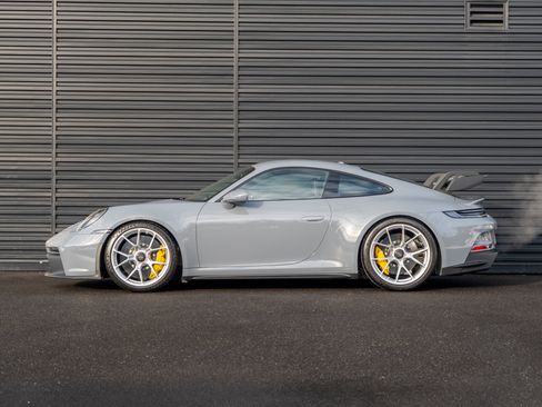 Certified 2024 Porsche 911 GT3 image 2