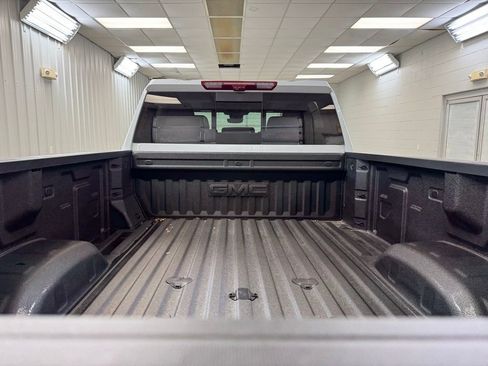 New 2026 GMC Sierra 3500 Denali w/ Technology Package AWD/4WD image 25