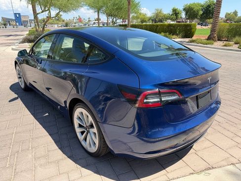 Used 2022 Tesla Model 3 RWD image 4