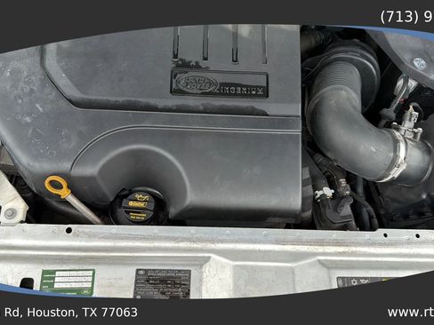 Used 2018 Land Rover Discovery Sport HSE image 41