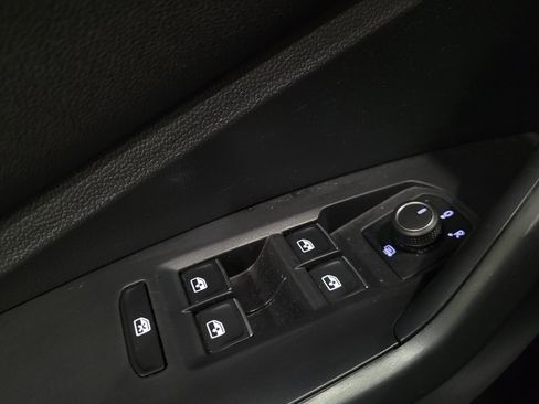 Used 2023 Volkswagen Jetta S FWD image 27