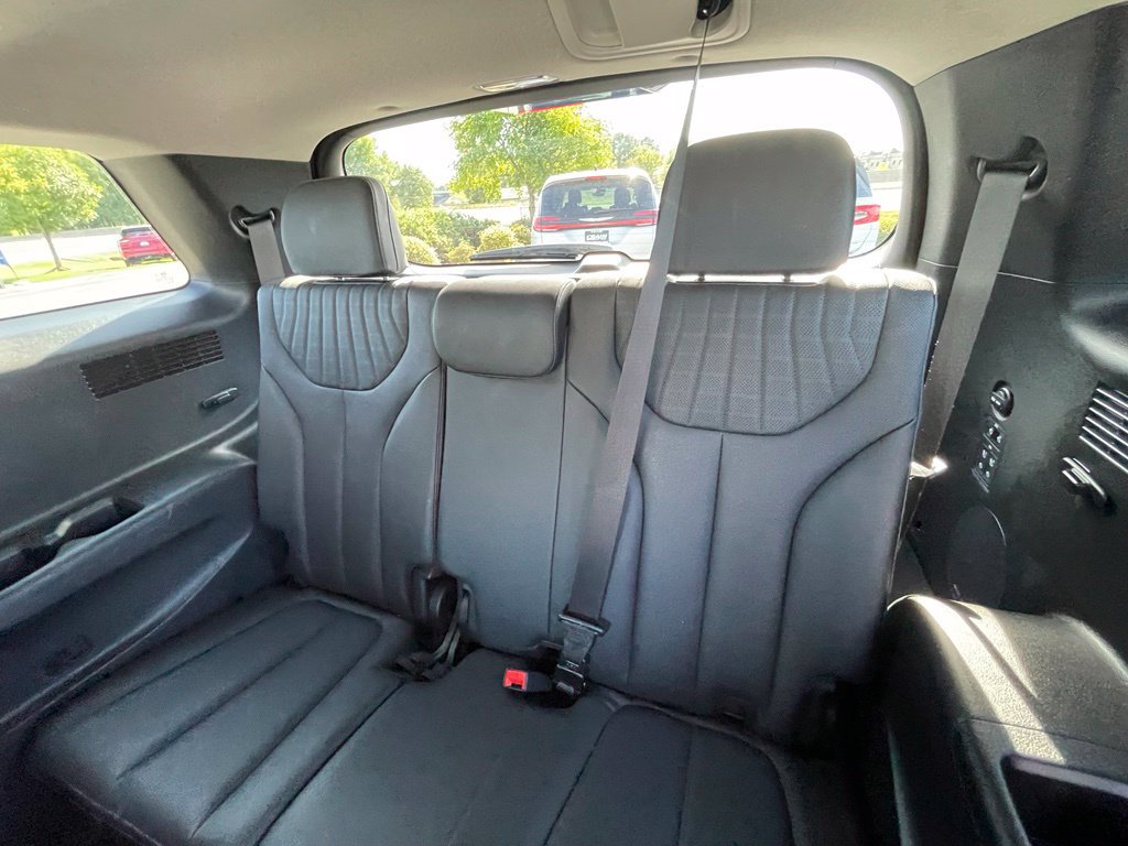 Used 2024 Hyundai Palisade Limited AWD/4WD image 27