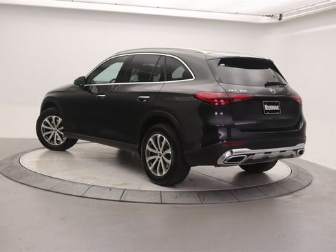 New 2026 Mercedes-Benz GLC 300 image 2