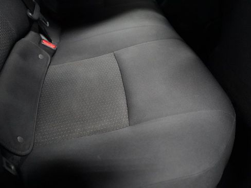 Used 2019 Toyota C-HR LE FWD image 25