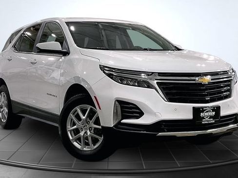 Used 2023 Chevrolet Equinox LT AWD/4WD image 12