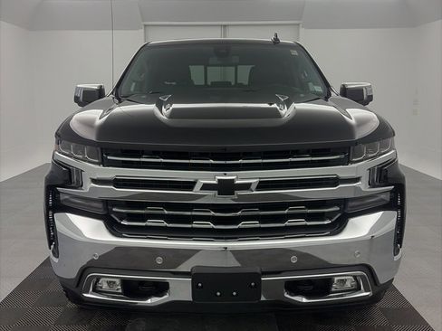 Used 2021 Chevrolet Silverado 1500 LTZ image 2