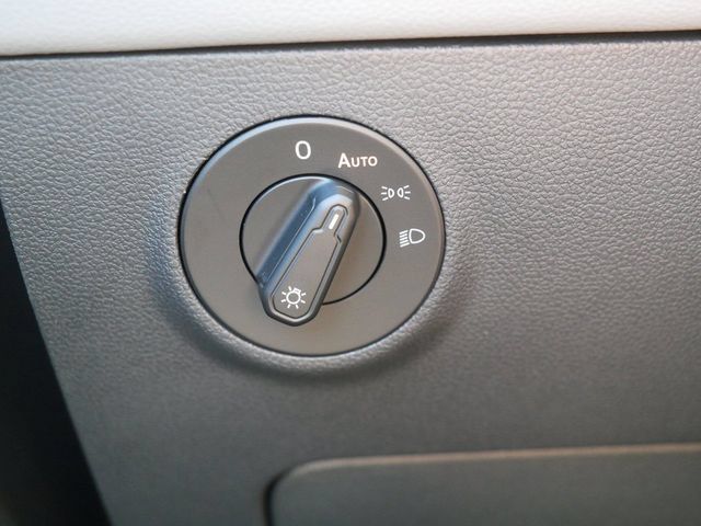 Certified 2024 Volkswagen Taos SE AWD/4WD image 24