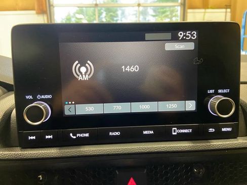 Used 2025 Honda CR-V EX image 19