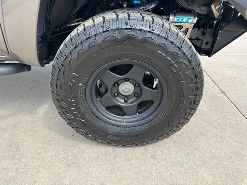 Used 2012 Toyota Tacoma 4x4 Access Cab V6 w/ TRD Off-Road Pkg image 36