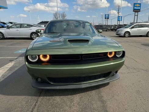 Used 2022 Dodge Challenger R/T w/ Plus Package image 3
