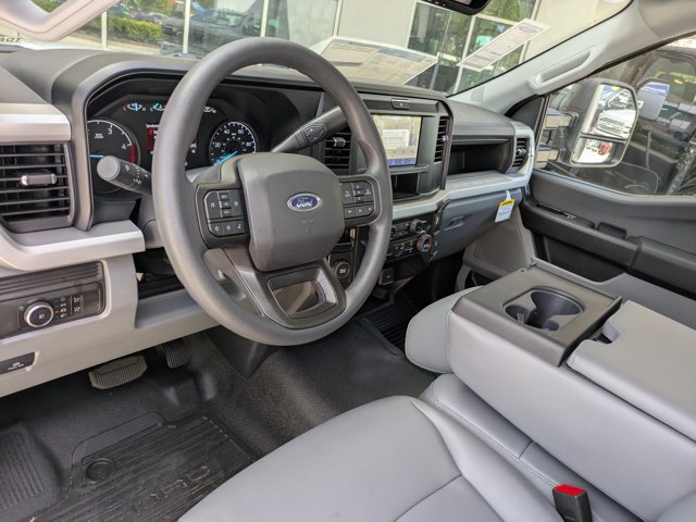 New 2026 Ford F550 2WD Regular Cab Super Duty image 18