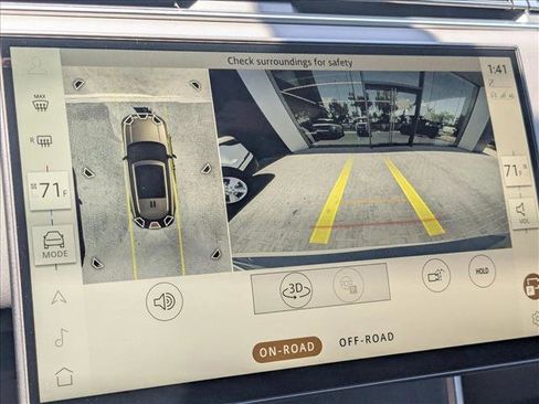 New 2025 Land Rover Range Rover SE image 13