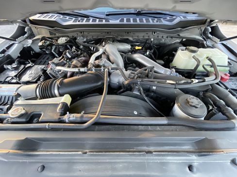 Used 2024 Ford F250 Lariat w/ FX4 Off-Road Package image 52