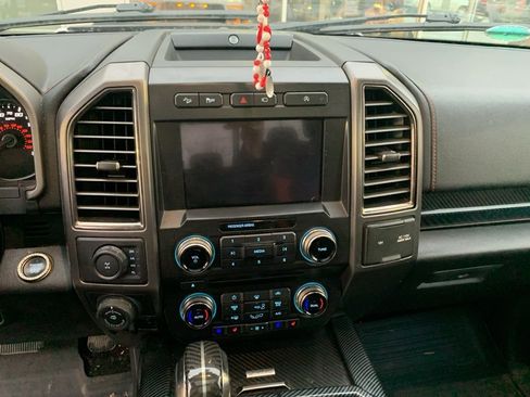 Used 2018 Ford F150 Raptor w/ Equipment Group 802A Luxury image 14