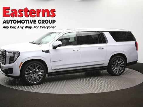 Used 2026 GMC Yukon XL Denali Ultimate AWD/4WD image 67