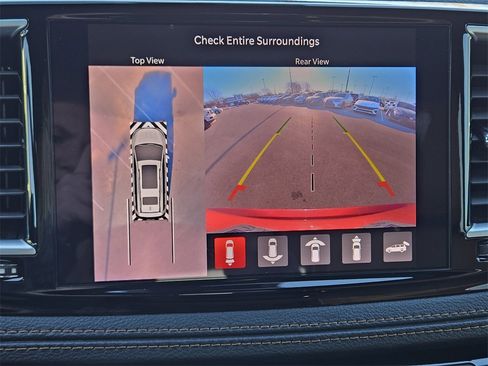 Used 2022 Chrysler Pacifica Pinnacle image 15