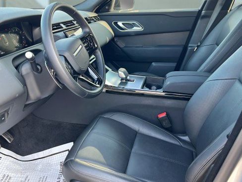 Used 2024 Land Rover Range Rover Velar Dynamic SE image 19