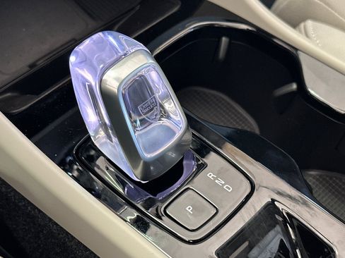 New 2026 Volvo XC40 B5 Ultra AWD/4WD image 18