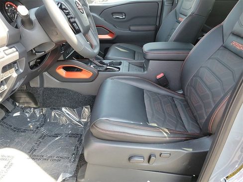 New 2025 Nissan Frontier PRO-4X w/ Pro Premium Package image 12