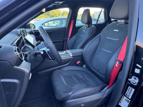 Used 2024 Mercedes-Benz GLC 43 AMG 4MATIC image 19