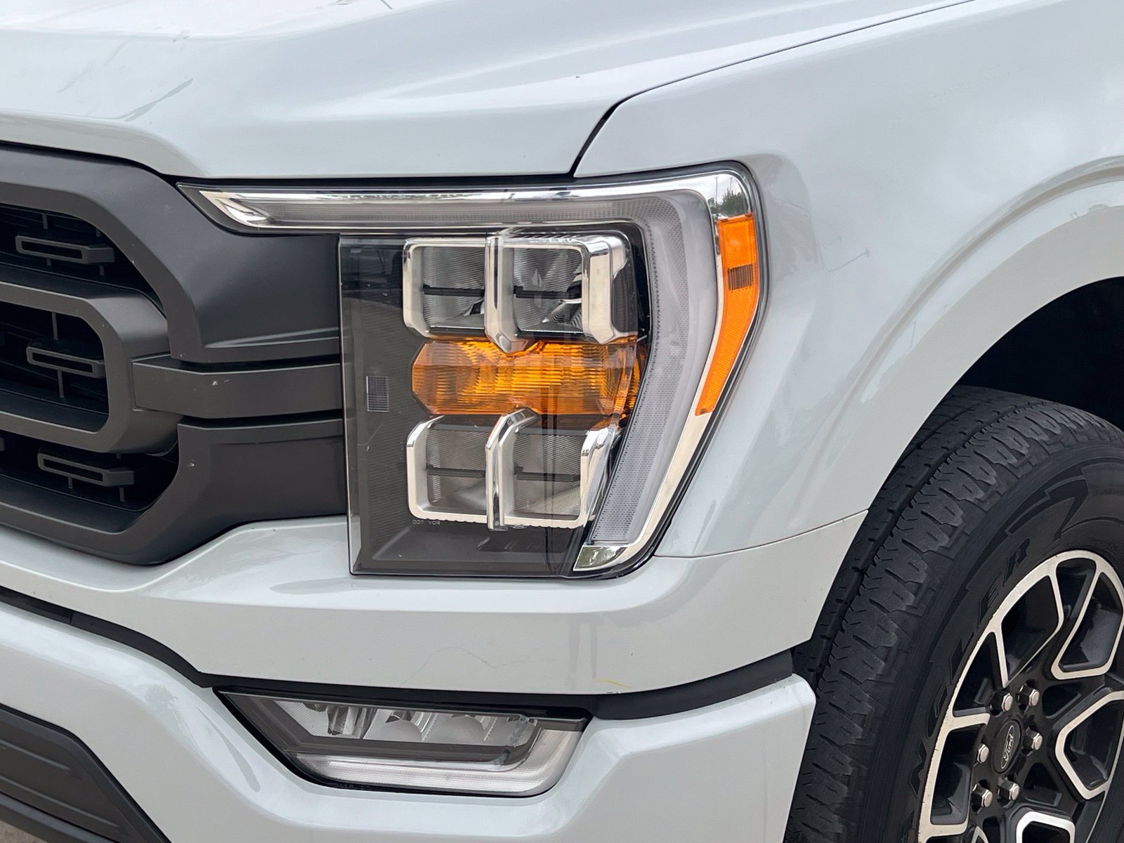 Used 2023 Ford F150 XLT w/ Equipment Group 302A High AWD/4WD image 4