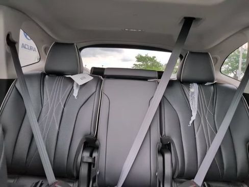 New 2026 Acura MDX w/ Advance Package AWD/4WD image 29