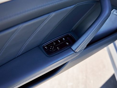 Used 2021 Porsche 911 Turbo S image 28