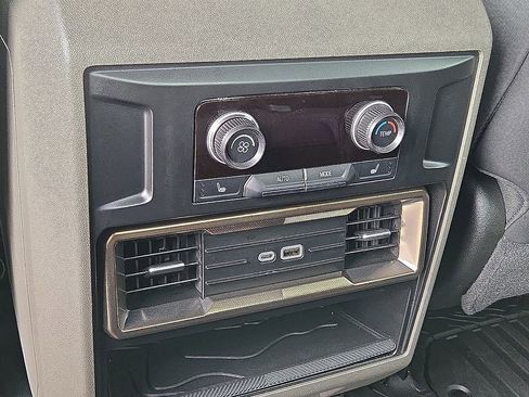Used 2025 GMC Hummer EV 2X w/ LPO, Sport Package AWD/4WD image 17