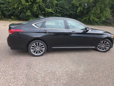 Used 2015 Hyundai Genesis 3.8 w/ Option Group 04 AWD/4WD image 10