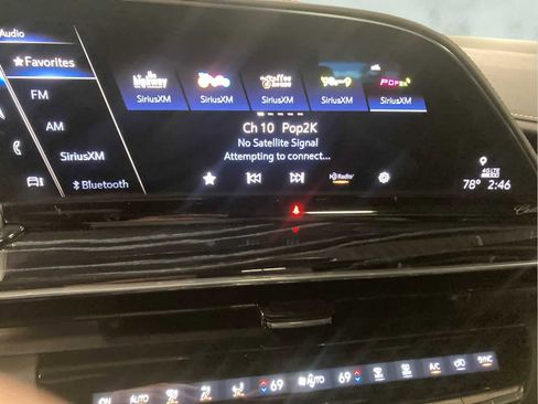 Used 2022 Cadillac Escalade ESV Sport w/ Touring Package image 17