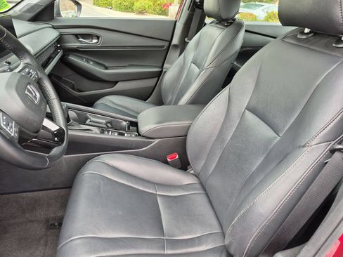 Used 2023 Honda Accord Sport image 25
