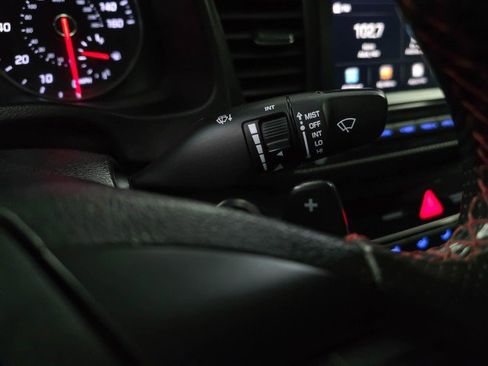 Used 2018 Hyundai Elantra Sport image 22