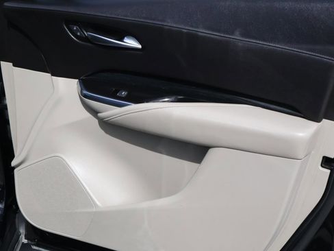 Used 2019 Cadillac XT4 Premium Luxury image 20