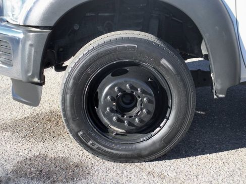 Used 2016 Ford F550 2WD Crew Cab Super Duty image 36