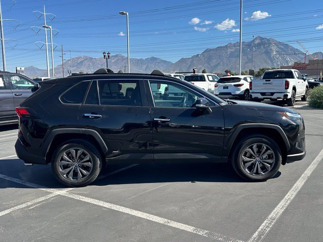 Used 2023 Toyota RAV4 Limited AWD/4WD image 8