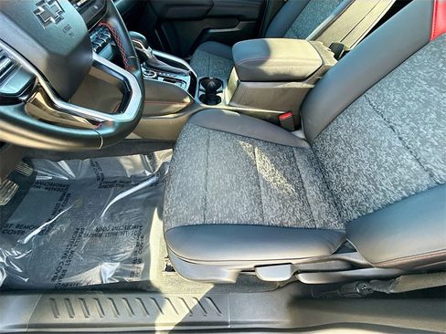 Used 2024 Chevrolet Colorado Z71 w/ Advanced Trailering Package image 19