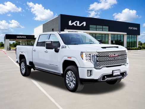 Used 2022 GMC Sierra 2500 Denali w/ Technology Package AWD/4WD image 3