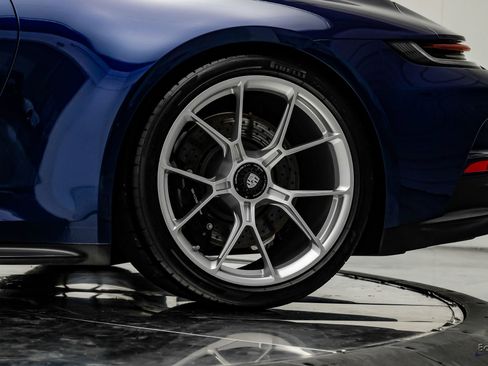Used 2022 Porsche 911 GT3 image 92