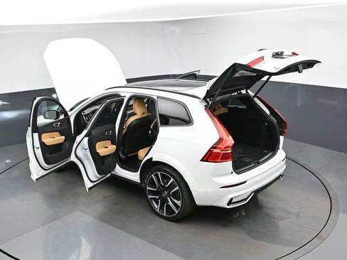 Used 2024 Volvo XC60 B5 Ultimate AWD/4WD image 52