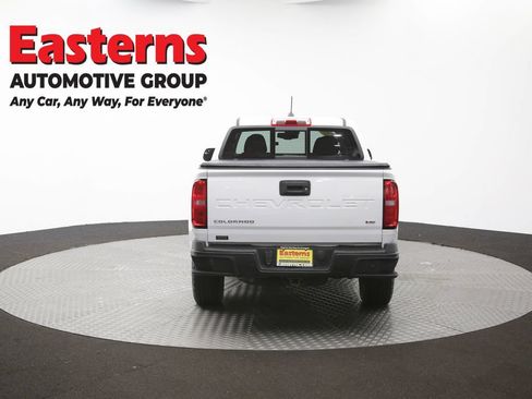 Used 2021 Chevrolet Colorado LT w/ Safety Package AWD/4WD image 40