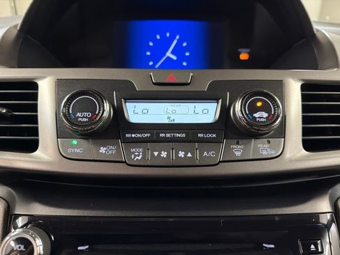 Used 2016 Honda Odyssey EX image 12