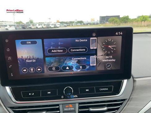 New 2026 Nissan Altima 2.5 SV w/ SV Special Edition Package FWD image 15
