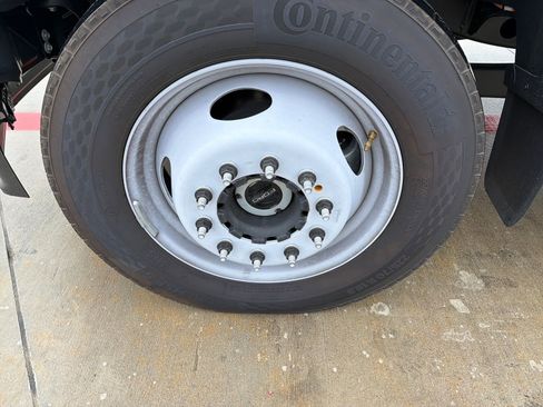 New 2025 Ford F550 4x4 Crew Cab Super Duty image 27