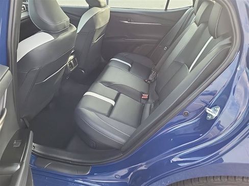 Used 2025 Toyota Camry SE FWD image 7