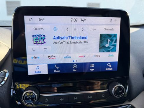 Used 2021 Ford EcoSport Titanium FWD image 11