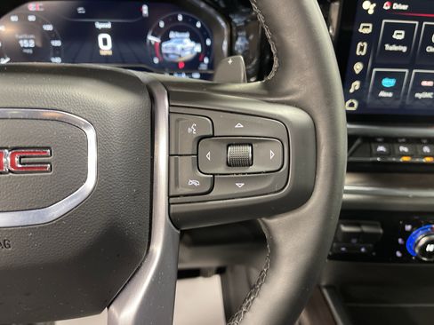 Used 2024 GMC Sierra 1500 SLT w/ SLT Premium Plus Package image 20