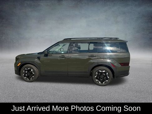 Used 2025 Hyundai Santa Fe SEL AWD/4WD image 2
