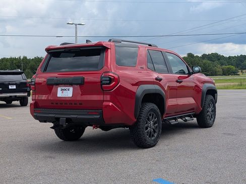 New 2026 Toyota 4Runner SR5 AWD/4WD image 5